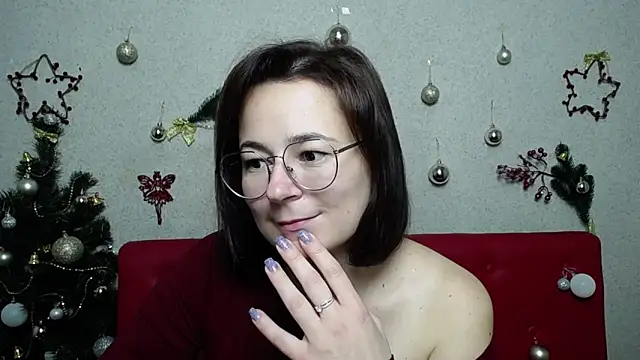 Snapshot of MarieSho chatting on 12-26-24, 12:14 MarieSho online show from 12-26-24, 12:14