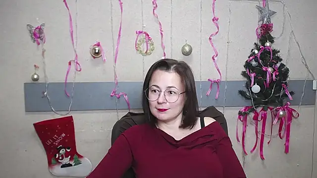 Snapshot of MarieSho chatting on 12-30-24, 01:25 MarieSho online show from 12-30-24, 01:25