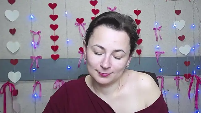 Snapshot of MarieSho chatting on 03-12-25, 03:13 MarieSho online show from 03-12-25, 03:13