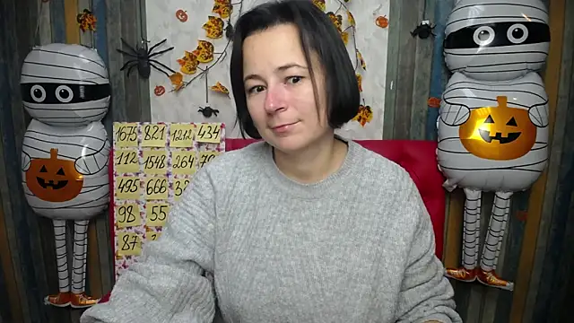 MarieSho online show from 10-24-25, 04:58