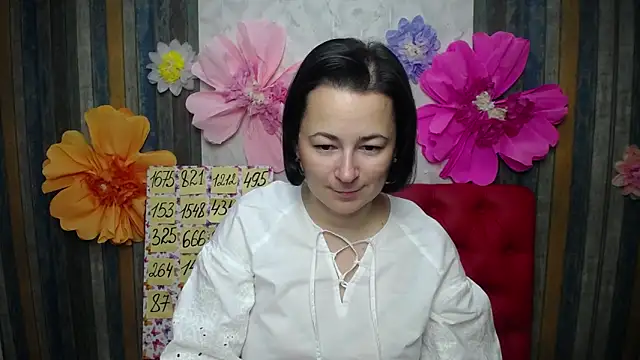 Snapshot of MarieSho chatting on 11-24-25, 06:07 MarieSho online show from 11-24-25, 06:07