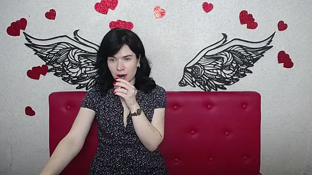 Snapshot of JasmineKouch chatting on 03-15-25, 12:47 JasmineKouch online show from 03-15-25, 12:47