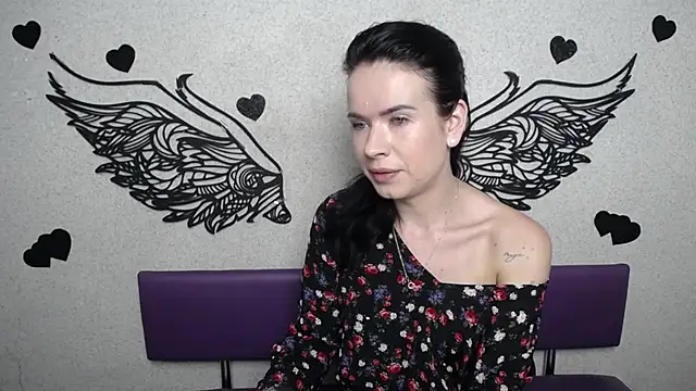Snapshot of JasmineKouch chatting on 09-09-25, 05:23 JasmineKouch online show from 09-09-25, 05:23