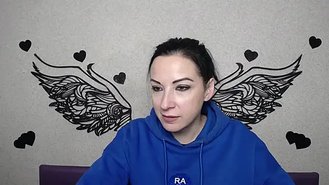 Snapshot of ElizabethSho chatting on 02-07-26, 06:11 ElizabethSho online show from 02-07-26, 06:11