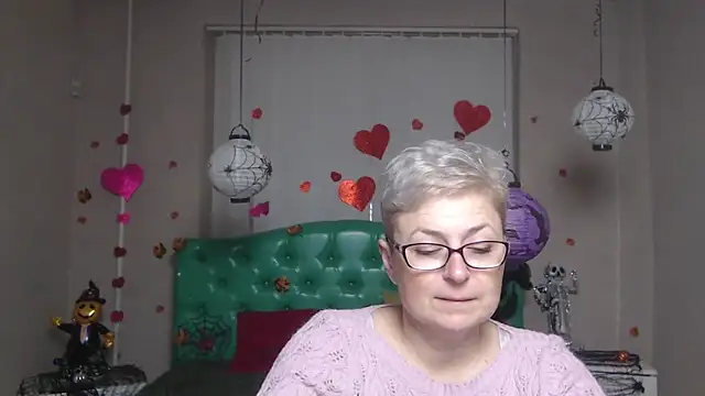 EmiliaGree online show from 11-15-25, 06:04