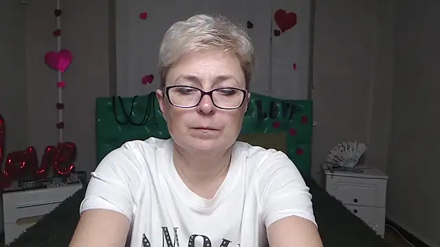 EmiliaGree online show from 12-02-25, 06:14