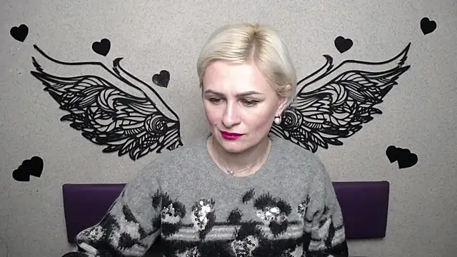 Snapshot of OliviaHorst chatting on 01-15-26, 06:33 OliviaHorst online show from 01-15-26, 06:33