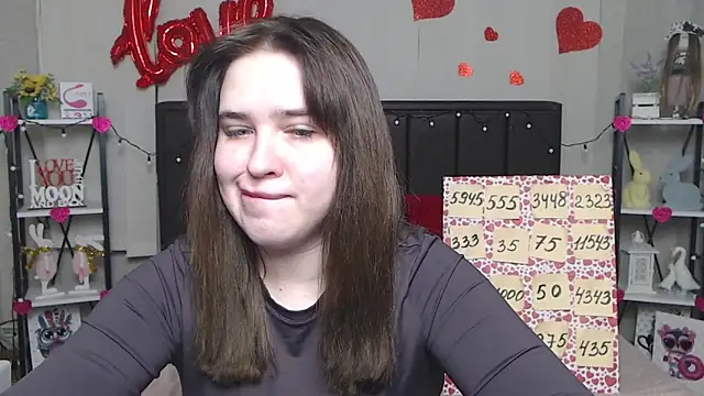 LauraHlot online show from 03-02-25, 04:07