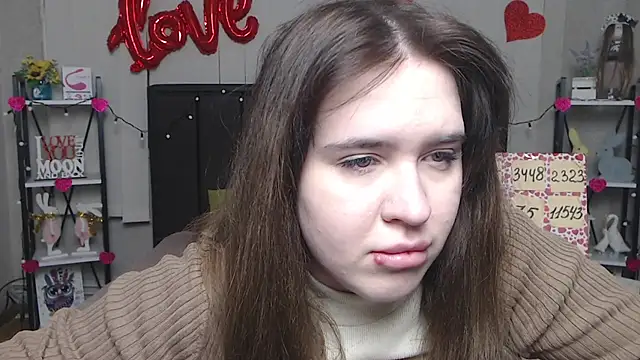 LauraHlot online show from 03-02-25, 09:54