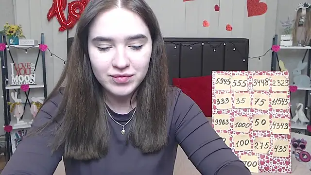 LauraHlot online show from 03-13-25, 06:34