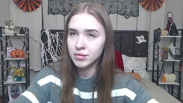 LauraHlot online show from 11-03-25, 06:31