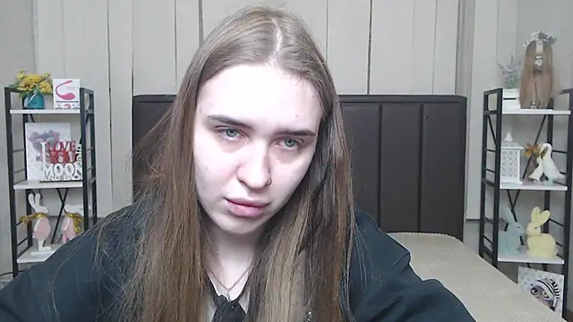 LauraHlot online show from 11-26-25, 07:26