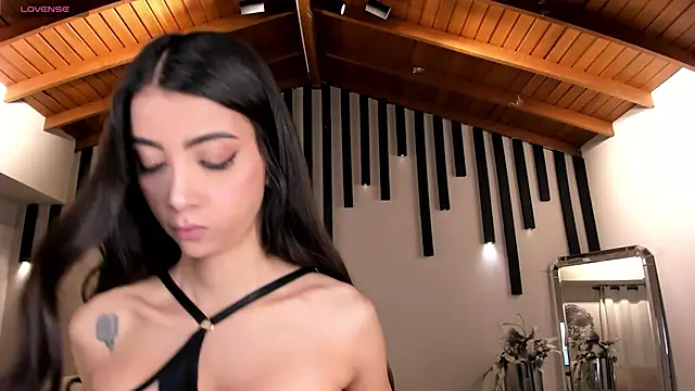 ValeriaVelvet online show from 02-11-25, 11:54