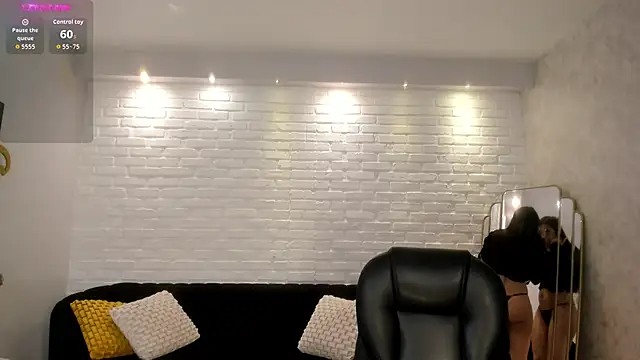 ValeriaVelvet online show from 11-15-25, 12:13