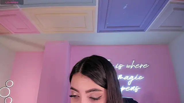 ValeriaVelvet online show from 04-12-26, 11:15