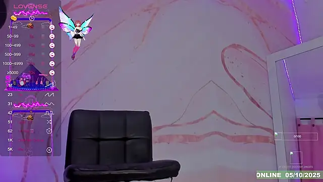 Snapshot of Karla-Ebony chatting on 10-05-25, 02:04 Karla-Ebony online show from 10-05-25, 02:04