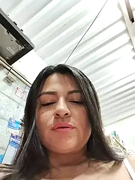 Linda Lars online show from 01-05-25, 04:47