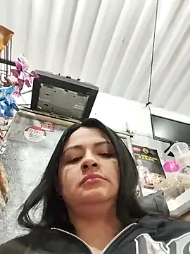 Linda Lars online show from 03-18-25, 04:37