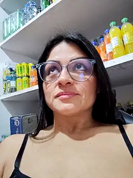 Linda Lars online show from 02-11-26, 02:16