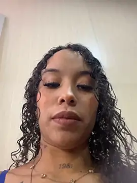 Snapshot of MarieLeon chatting on 06-03-26, 10:04 MarieLeon online show from 06-03-26, 10:04