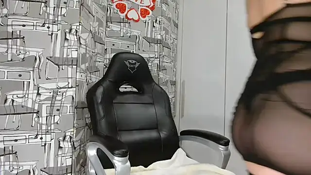 saraxt987 online show from 03-12-25, 09:34