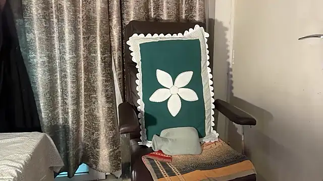 Cupid of Hearts online show from 04-16-26, 05:41