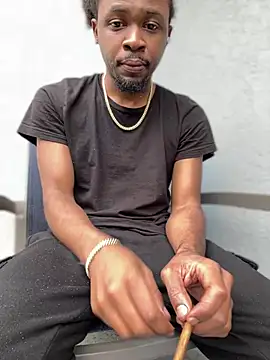 MobyDxck online show from 12-15-24, 06:04