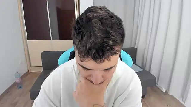 MatMalonne online show from 10-22-25, 04:57