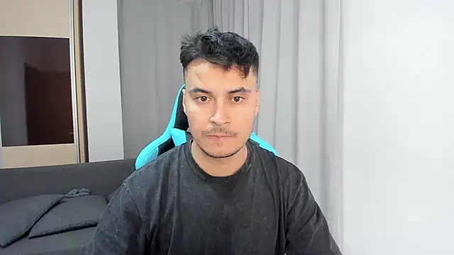 MatMalonne online show from 10-25-25, 05:19