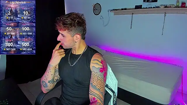 Ares blue online show from 11-27-25, 01:13