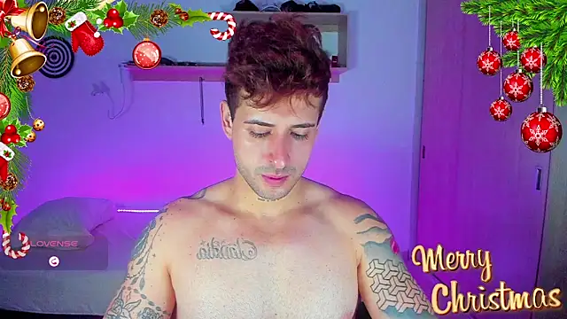 Snapshot of Ares_blue chatting on 12-20-25, 12:12 Ares blue online show from 12-20-25, 12:12