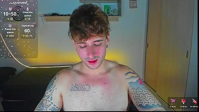 Snapshot of Ares_blue chatting on 02-03-26, 02:53 Ares blue online show from 02-03-26, 02:53