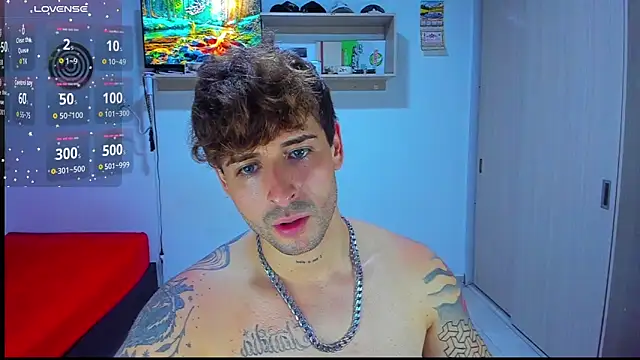 Snapshot of Ares_blue chatting on 02-27-26, 01:22 Ares blue online show from 02-27-26, 01:22