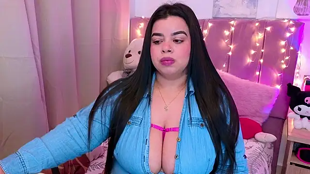 MiahJoness online show from 11-25-25, 10:10