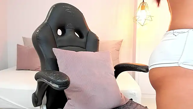 anny tayloor online show from 12-11-24, 05:15