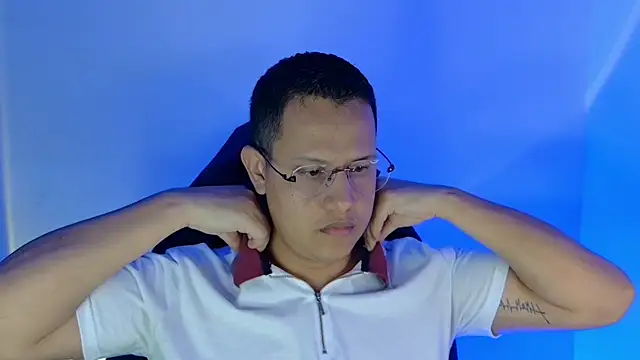 Snapshot of LiamVidal chatting on 07-15-26, 07:41 LiamVidal online show from 07-15-26, 07:41