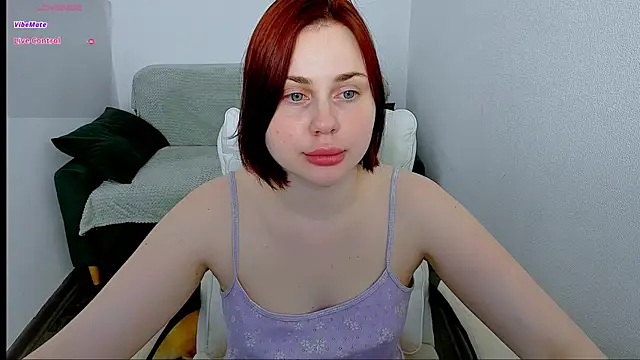 Snapshot of Patricia_Perez chatting on 06-06-26, 12:21 Patricia Perez online show from 06-06-26, 12:21
