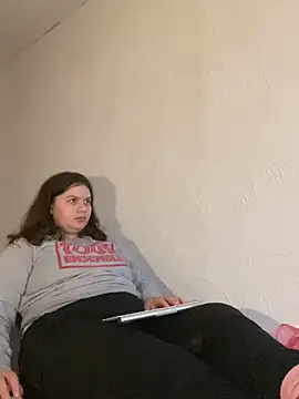 Snapshot of perfectly69 chatting on 01-05-25, 03:13 perfectly69 online show from 01-05-25, 03:13