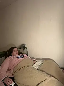 Snapshot of perfectly69 chatting on 01-12-25, 12:07 perfectly69 online show from 01-12-25, 12:07