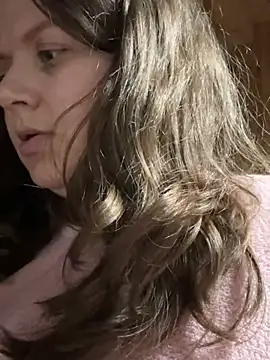 Snapshot of perfectly69 chatting on 01-13-25, 11:27 perfectly69 online show from 01-13-25, 11:27