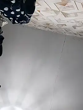 Snapshot of SweetLeila40 chatting on 02-05-26, 04:55 SweetLeila40 online show from 02-05-26, 04:55