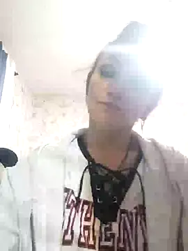 Snapshot of SweetLeila40 chatting on 03-19-26, 11:09 SweetLeila40 online show from 03-19-26, 11:09