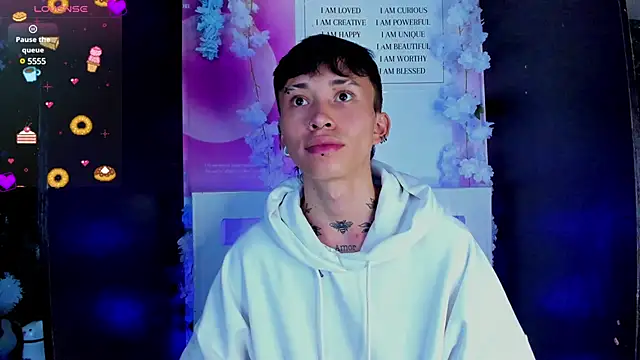 Snapshot of juniior_2311_ chatting on 02-15-25, 07:28 juniior 2311  online show from 02-15-25, 07:28