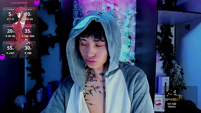 Snapshot of juniior_2311_ chatting on 02-28-25, 01:47 juniior 2311  online show from 02-28-25, 01:47