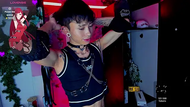 Snapshot of juniior_2311_ chatting on 03-05-25, 12:27 juniior 2311  online show from 03-05-25, 12:27