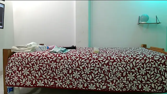 evaleribigtits18 online show from 03-29-26, 01:27