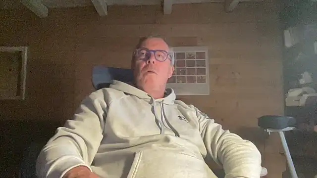 lelohop online show from 10-20-25, 08:15