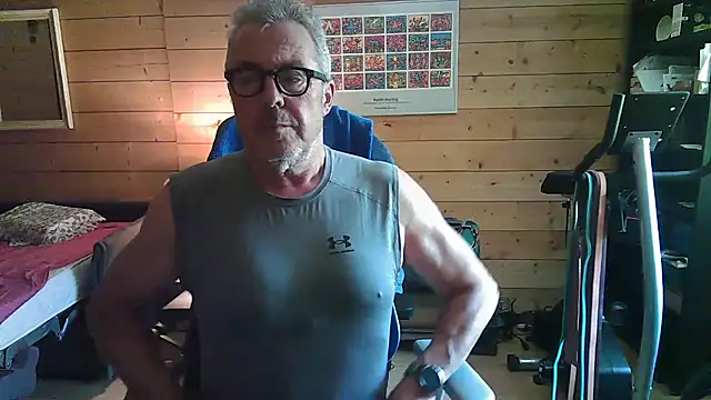 Snapshot of lelohop chatting on 07-07-26, 11:58 lelohop online show from 07-07-26, 11:58