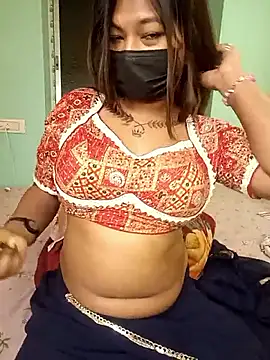 Snapshot of Hot_Urvi chatting on 02-27-26, 07:58 Hot Urvi online show from 02-27-26, 07:58