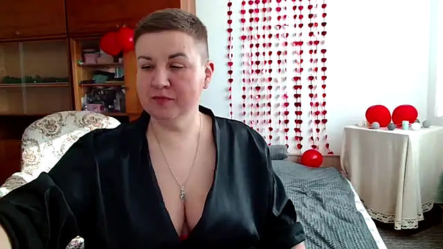 Annet1912 online show from 02-19-25, 01:17